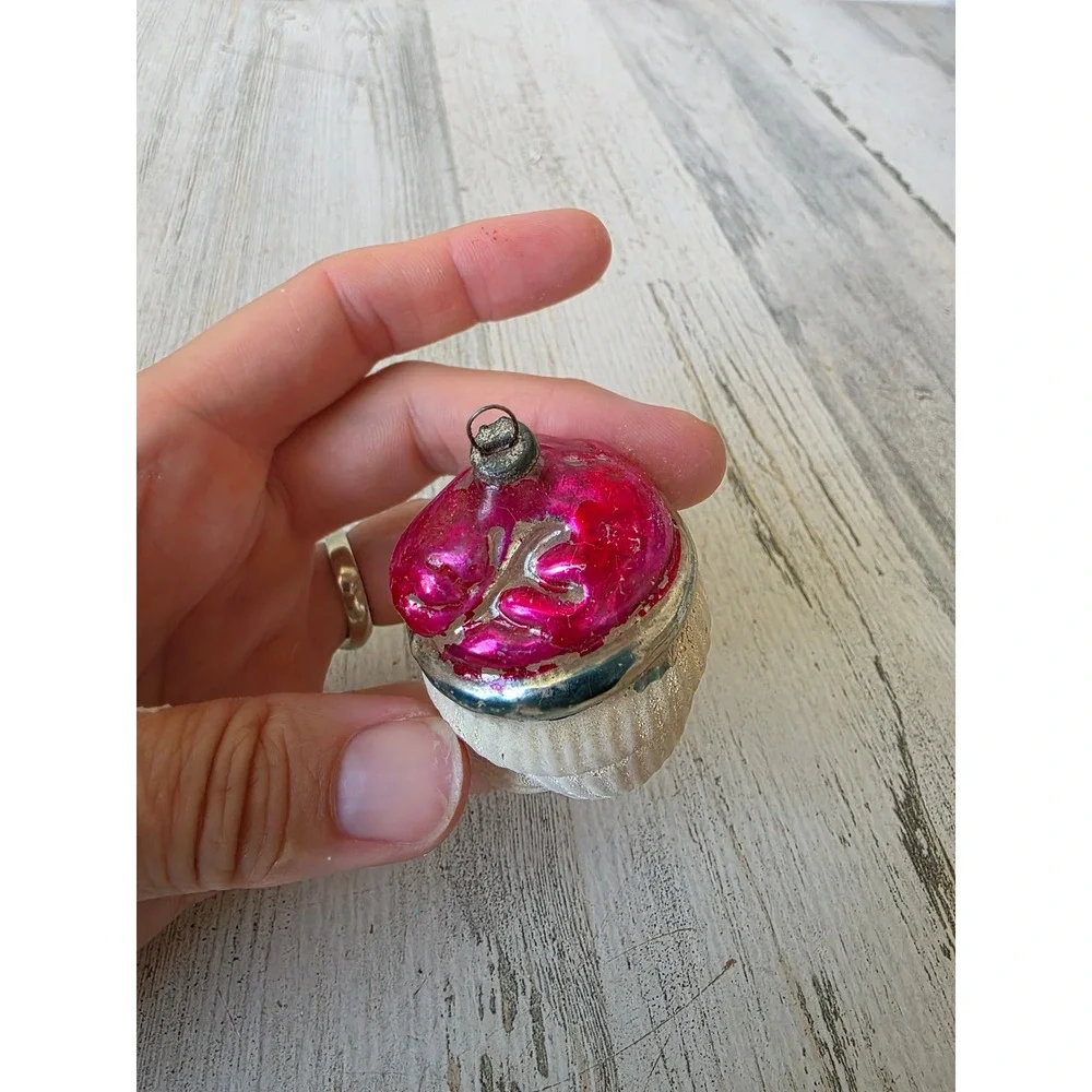 Antique Santa bust glass ornament Mercury cap Xmas tree